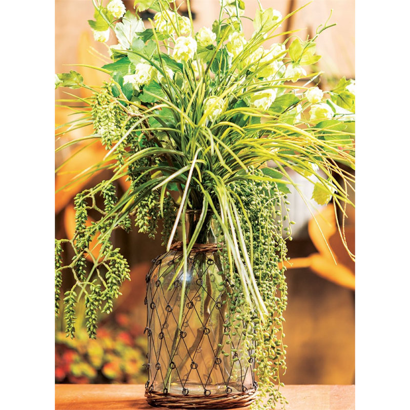 Mixed Assortment Arrangement