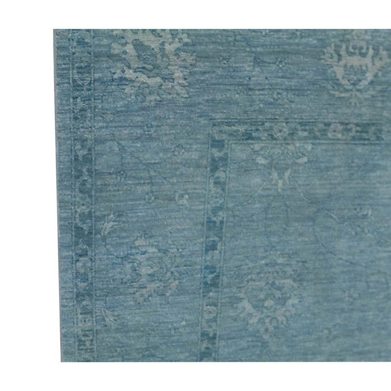 Hand Woven Wool Oriental Area Rug