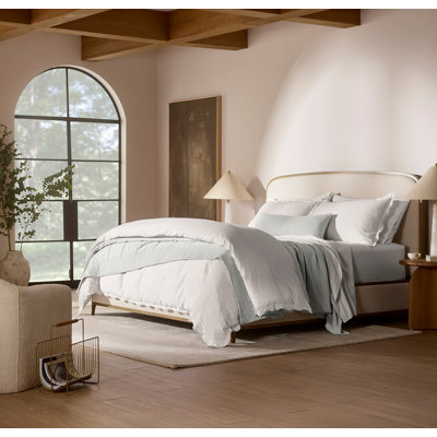 Signature Curved Edge Duvet Set