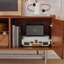 Meuble télé en bois massif de style rétro
