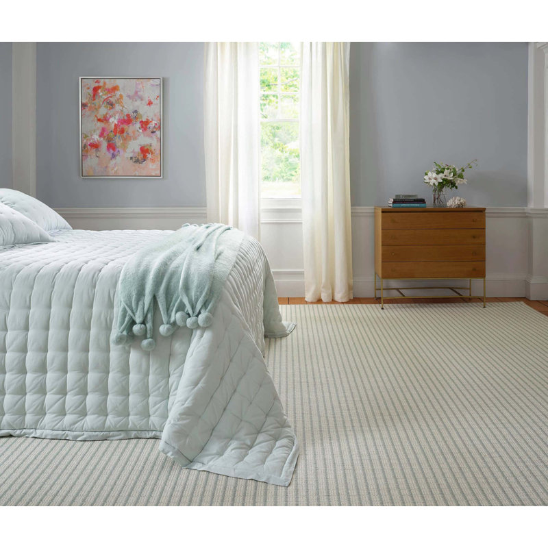 Lush Linen Puff, Full/Queen Quilt, Sky