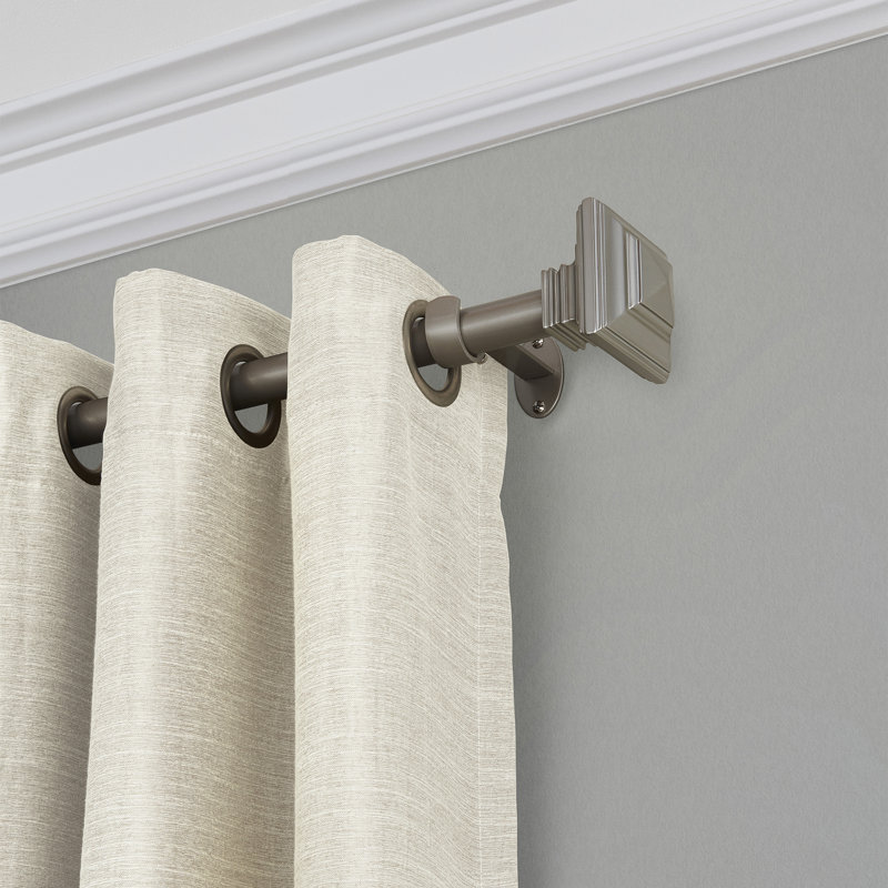 Tringle à rideaux simple Brenton avec faîteau carré empilé, 28 po à 48 po, Nickel poli