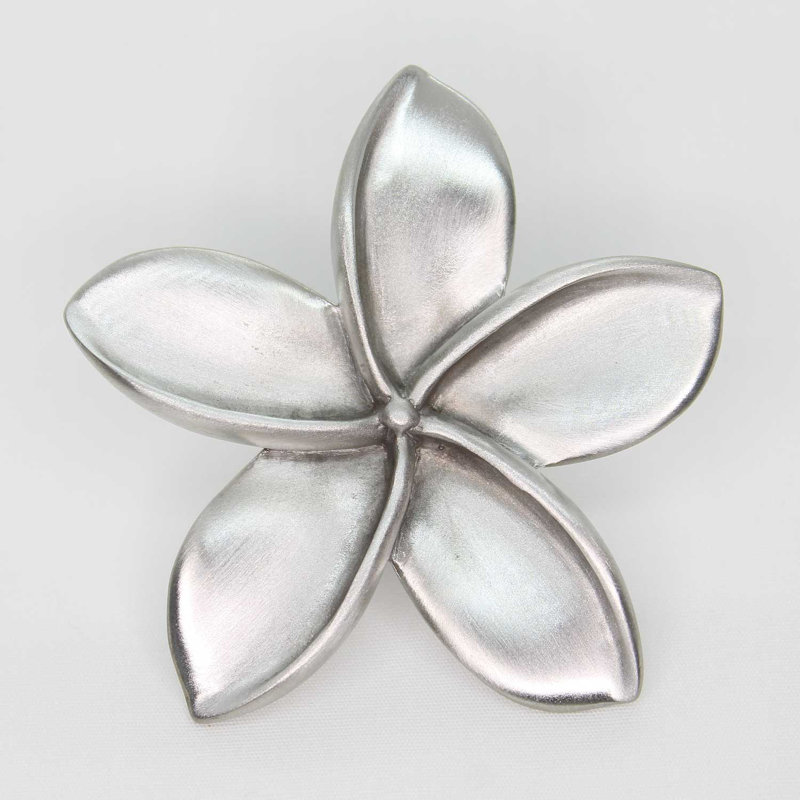 Petits boutons d'armoire Plumeria (ensemble de 2), Nickel brossé, L 1,75 po x l 1,75 po, 2