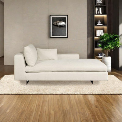 Chaise moderne en bouleau