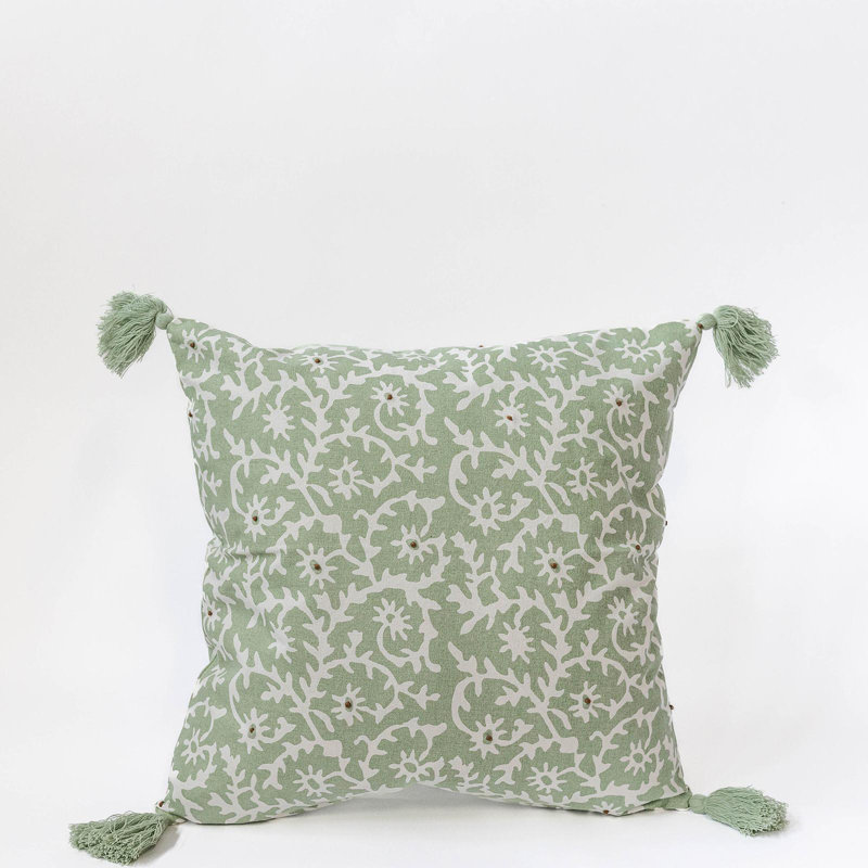 Braid Pattern Cushion Cover, 18" H x 18" W, Green/White Floral