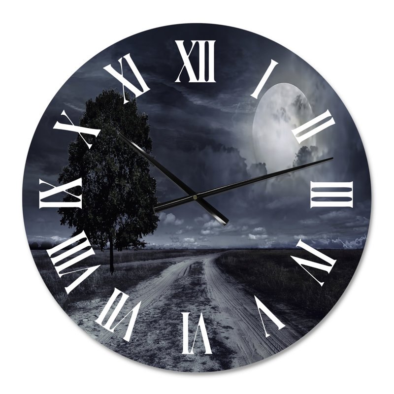 Paved Road Under A Full Moon - Horloge murale nautique et côtière, Moyen