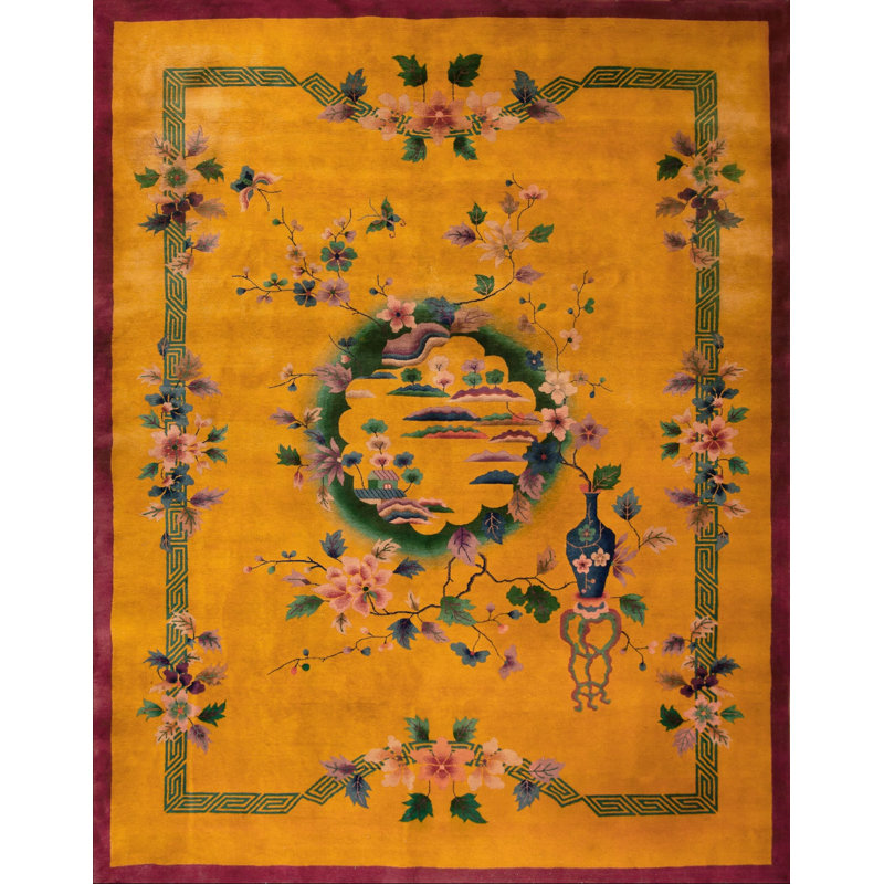 Tapis jaune antique Art Deco