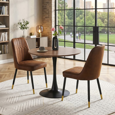 Ensemble de table de salle à manger 32 po pour 2 personnes, table de salle à manger avec base en tulipe robuste avec 2 chaises en suède, idéale pour les petits espaces, peu encombrante