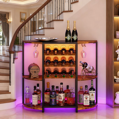 Armoire de bar à 3 niveaux avec lumières DEL intelligentes, support à vin polyvalent avec support en verre et rangement, chariot de bar rustique pour la cuisine, la salle à manger et le salon