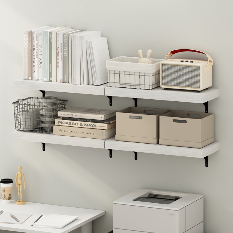 Ensemble de 4 étagères murales flottantes blanches Volkward, 56 cm (22 pouces), en bois blanc, idéales pour la salle de bain, le bureau ou le salon.