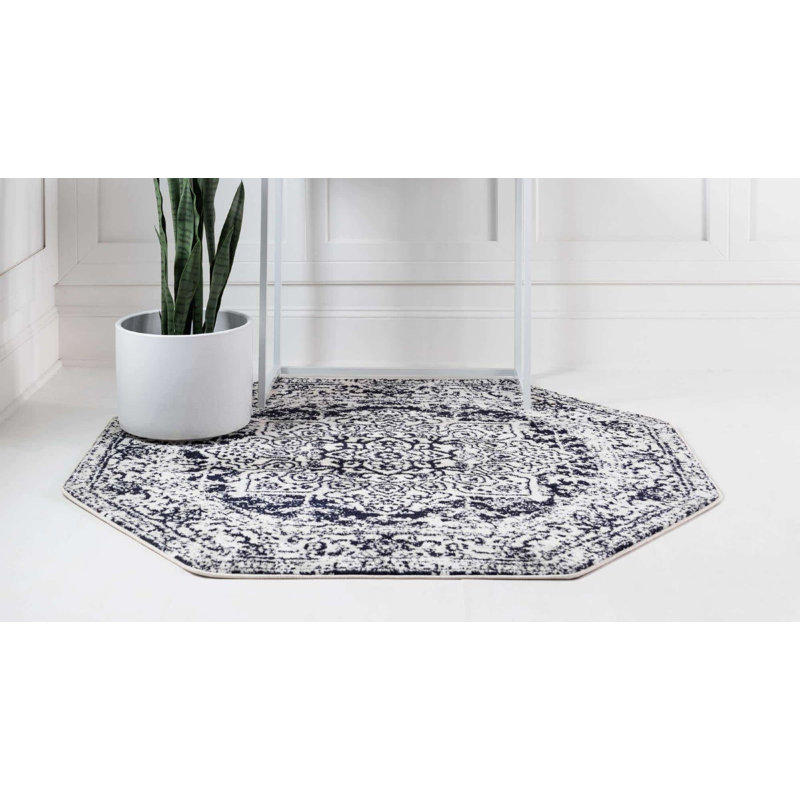 Endesha Oriental Indoor Rug, Octagon 7'10"