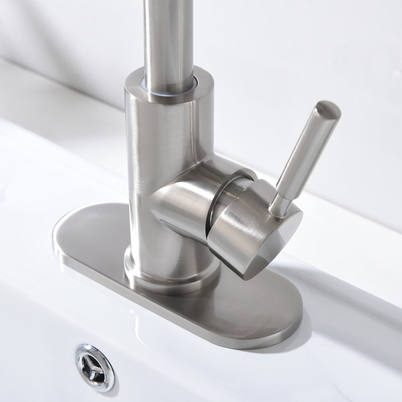 Single-Hole Single-handle Bathroom Faucet with Drain Assembly