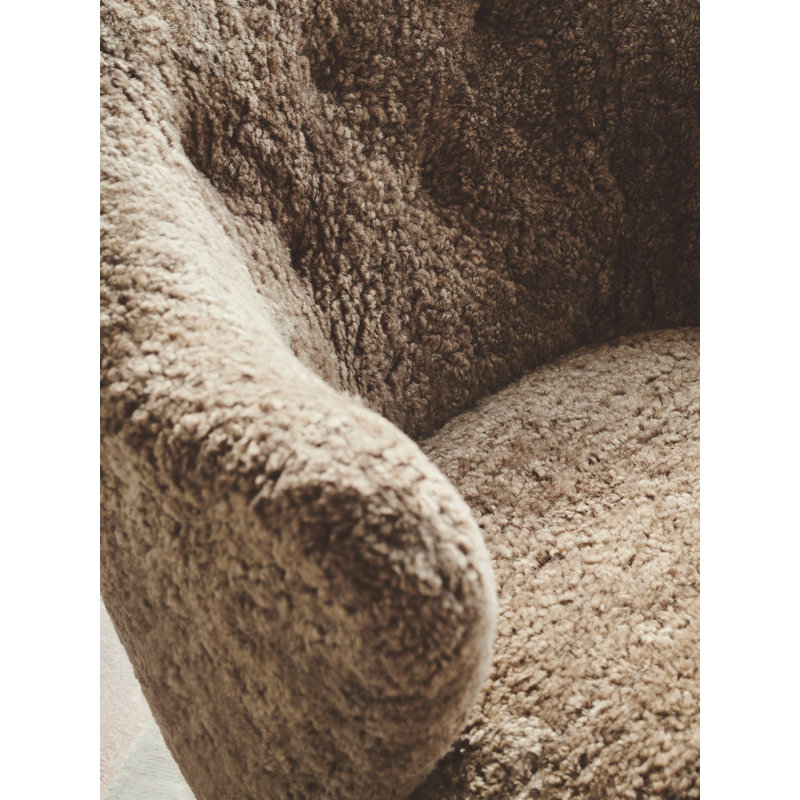 Brasilia Armchair, Natural Oak, Sheepskin Sahara