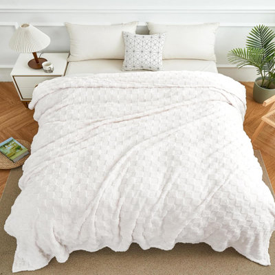 Fleece Throw Blanket - Cozy Soft Lightweight Fuzzy Checkered Throw Blanket For Portable Throw Blankets For Couch, Warm Present For Birthday, Christmas