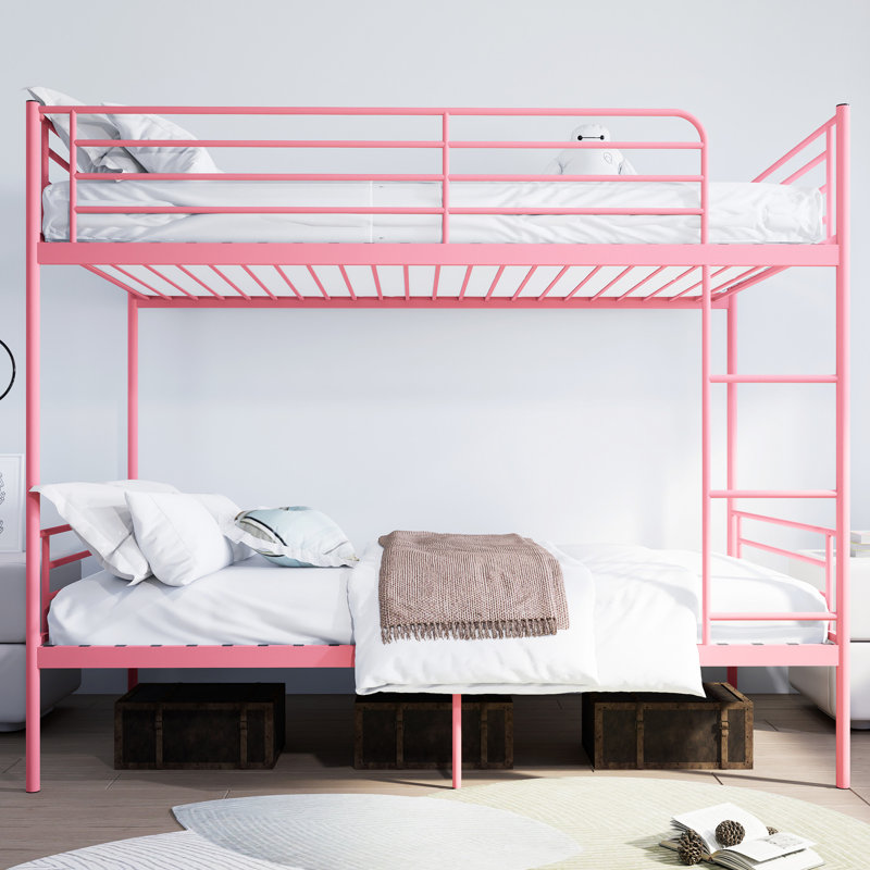 Lit superposé simple en métal au-dessus de rose avec garde-corps élevé, fonctionnalité silencieuse et divisée, espace de rangement, structure en fer de qualité, surface d'usure, conception pour la décoration de chambre à coucher