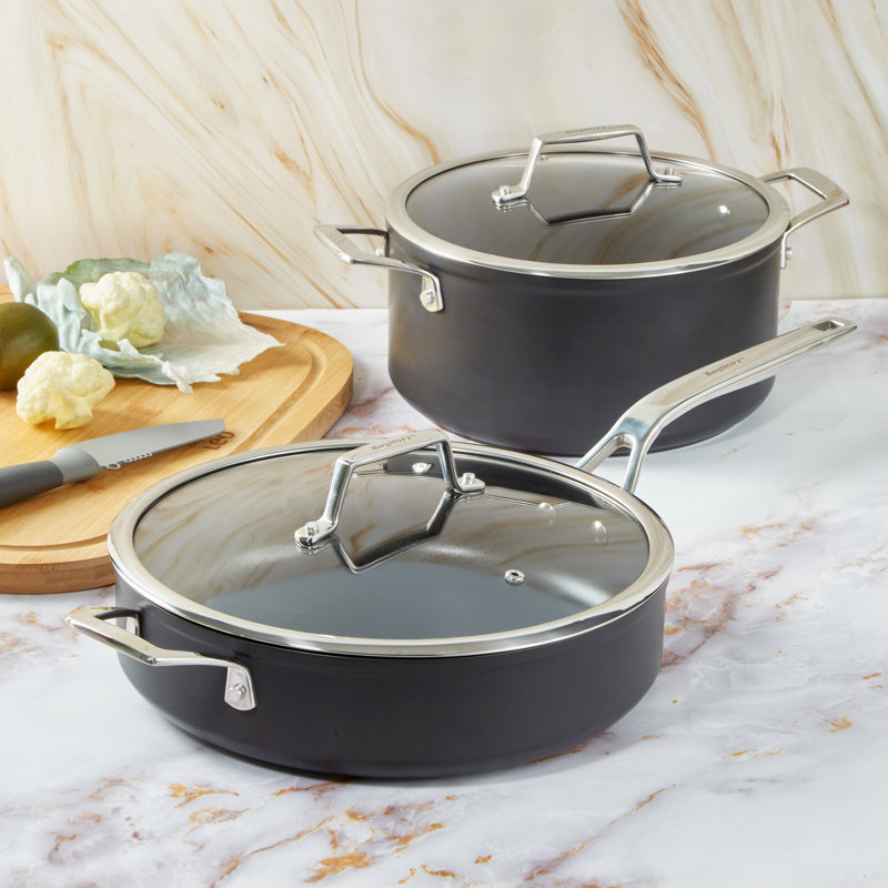Black Aluminum Nonstick Stockpot with Glass Lid, 5.3qt