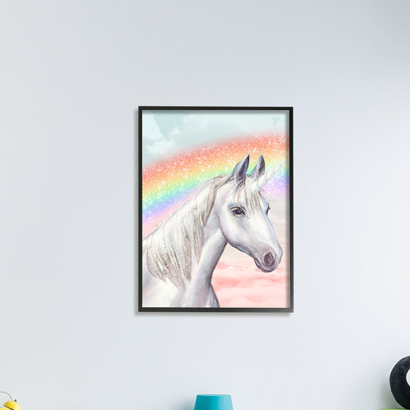Licorne blanche sous un ciel nuageux arc-en-ciel scintillant par Ziwei Li - Peinture, H 20 po x l 16 po