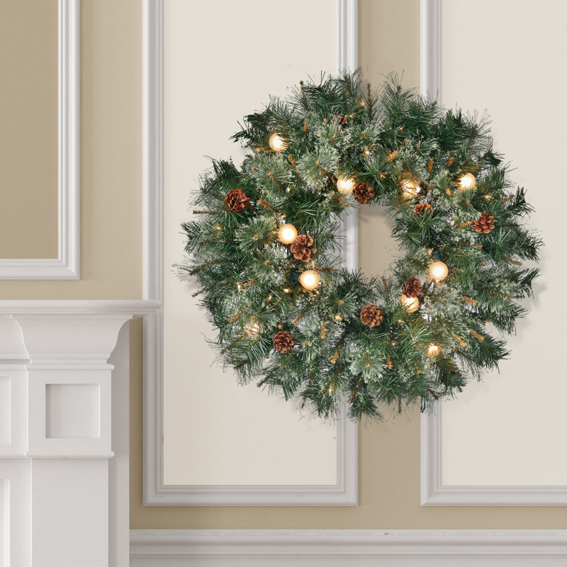 Couronne de plastique éclairée 30 po cottonwood twinkle