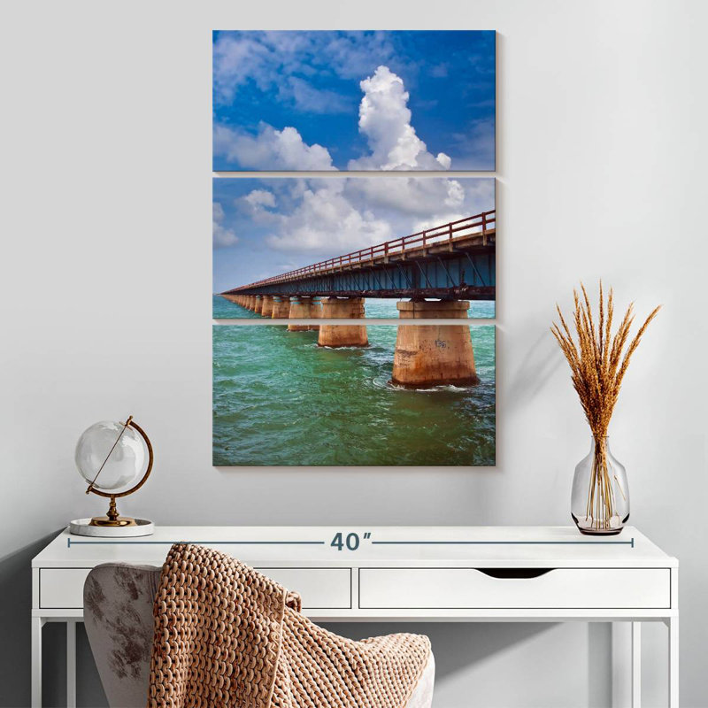 Lilie Old Seven Mile Bridge, 32" H x 20" W