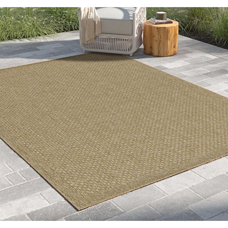 Tapis intérieur / extérieur Timeless Elegance, Rectangle 7 pi 10 po x 10 pi 3 po