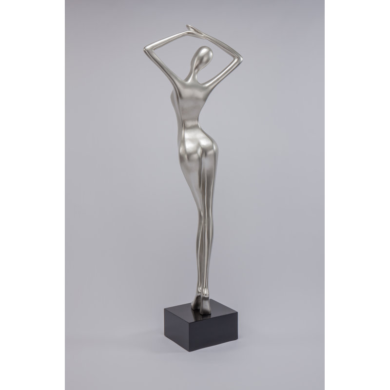 Figurines & Sculptures