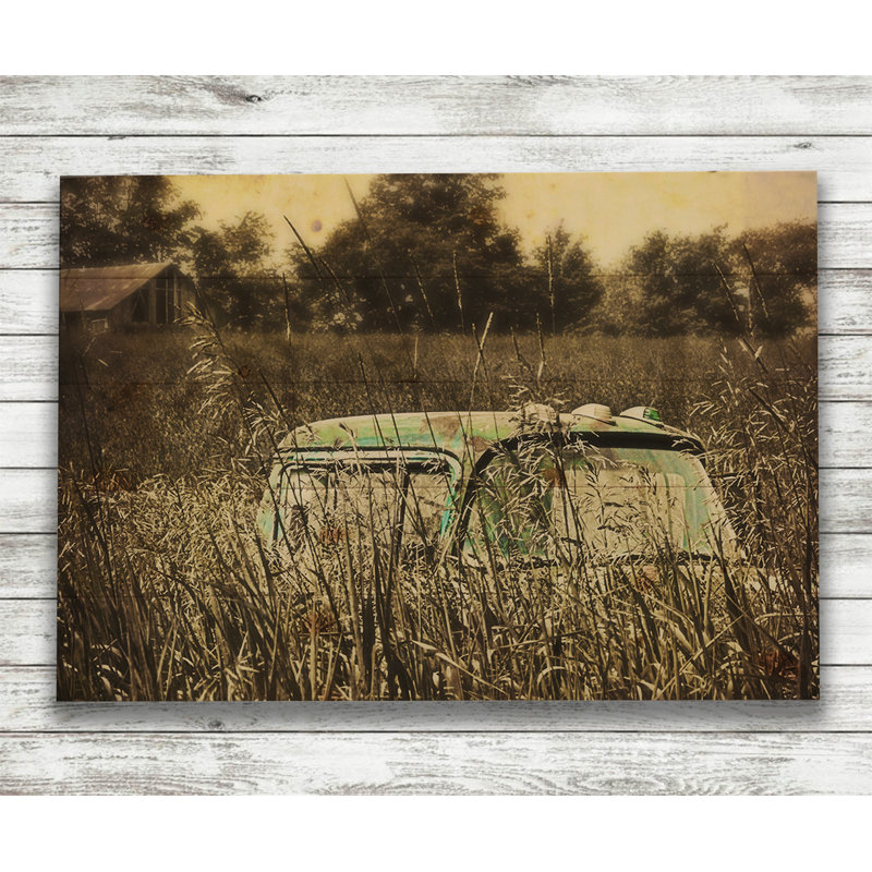 «Truck in Farm Field», reproduction de photo sur bois, H 11 po x l 14 po