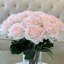 Arrangement de 13 po en forme de vraie rose dans un vase en verre-1556369412