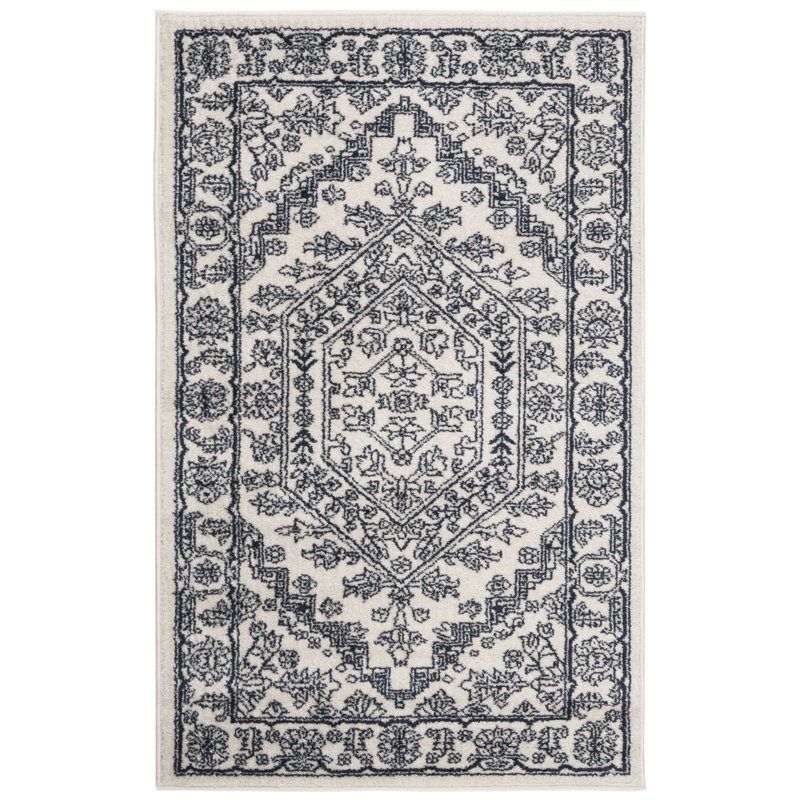 Stromsburg Oriental Area Rug, Ivory/Navy, Rectangle 155 x 229 cm