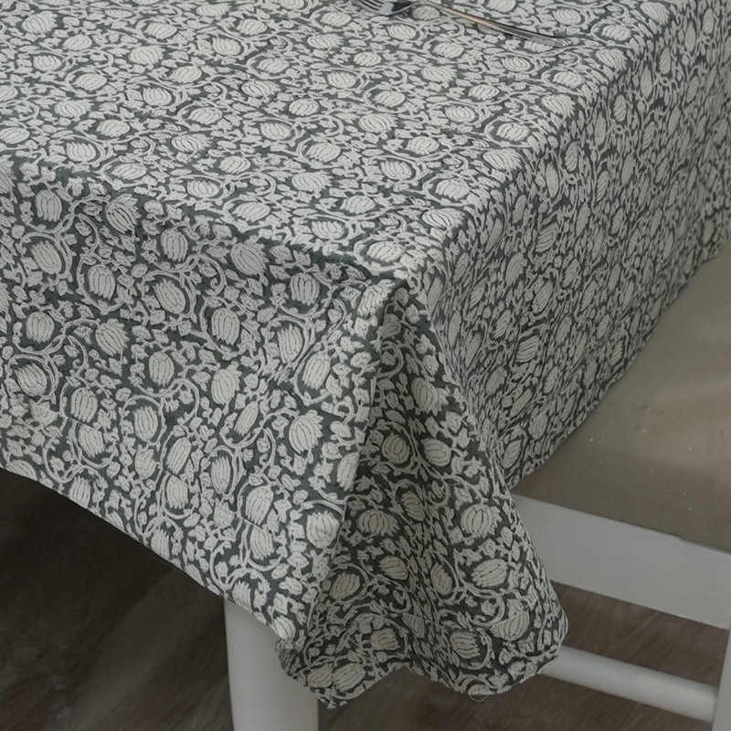 Housse pour table Red Barrel Studio®, Rectangle de 118 po
