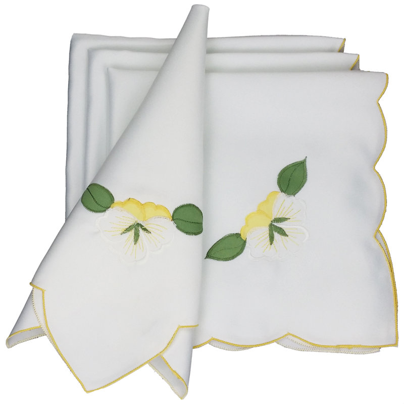 Serviette de 19 po brodée Lily