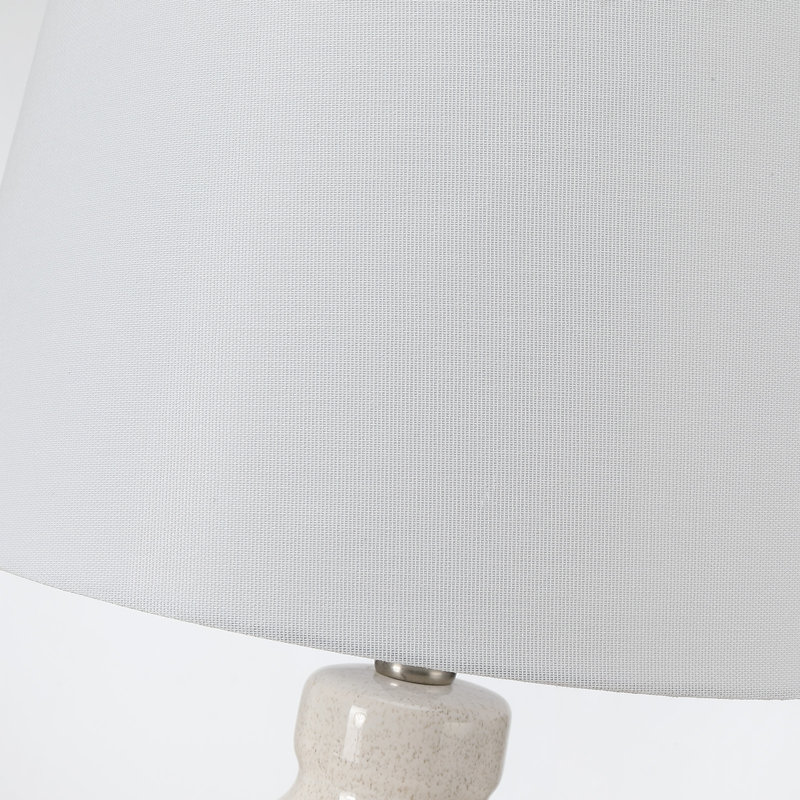 Lampes de table 22,5 po à 3 voies en céramique avec abat-jour blanc