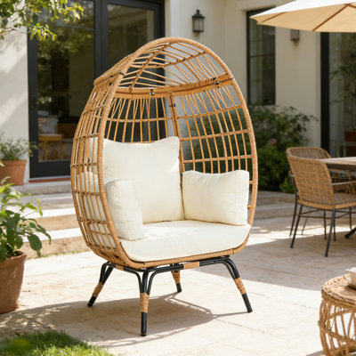 Chaise longue d'extérieur en osier avec coussins et chaise longue en rotin PE, structure en acier, panier à œufs d'une capacité de 450 lb pour la véranda