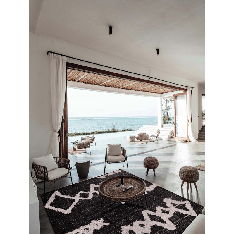 Looma Black Rug 8'3" x 10'0"