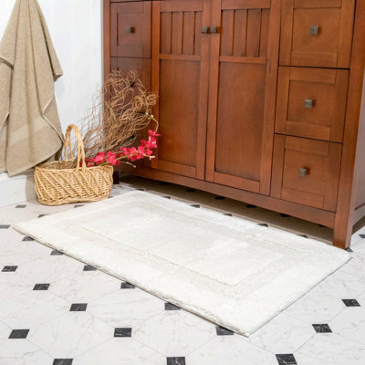 Deshawn Cotton Blend Non-Slip Bath Rug