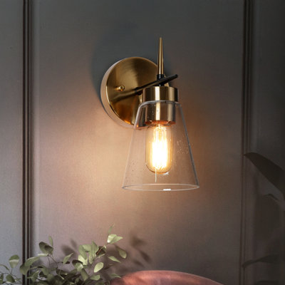 Malm Iron Wallchiere