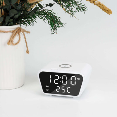 Réveil numérique avec chargement sans fil pour les chambres à coucher, gradateur de luminosité, double alarme, température, horloges à DEL pour le chevet, bureau