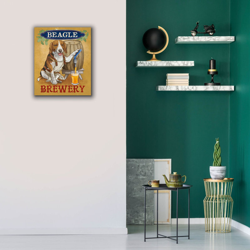 «Beer Dogs 4» par Mary Urban, art mural sur toile, H 24 po x l 20 po x P 0,75 po
