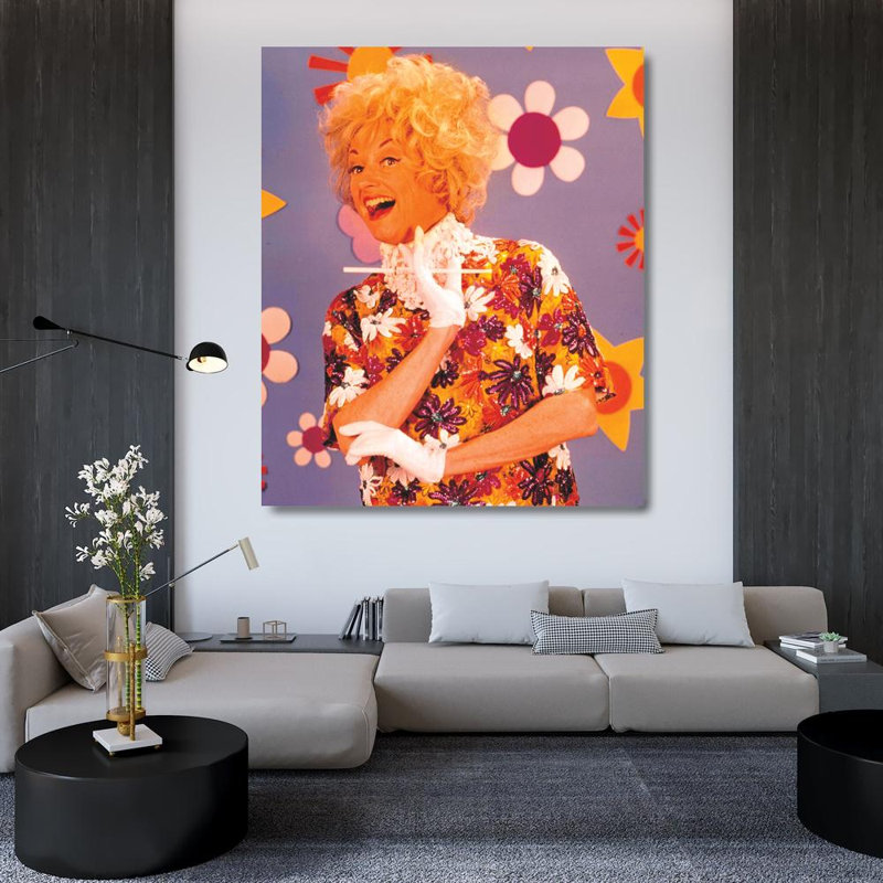 Phyllis Diller, 43" H x 36" W