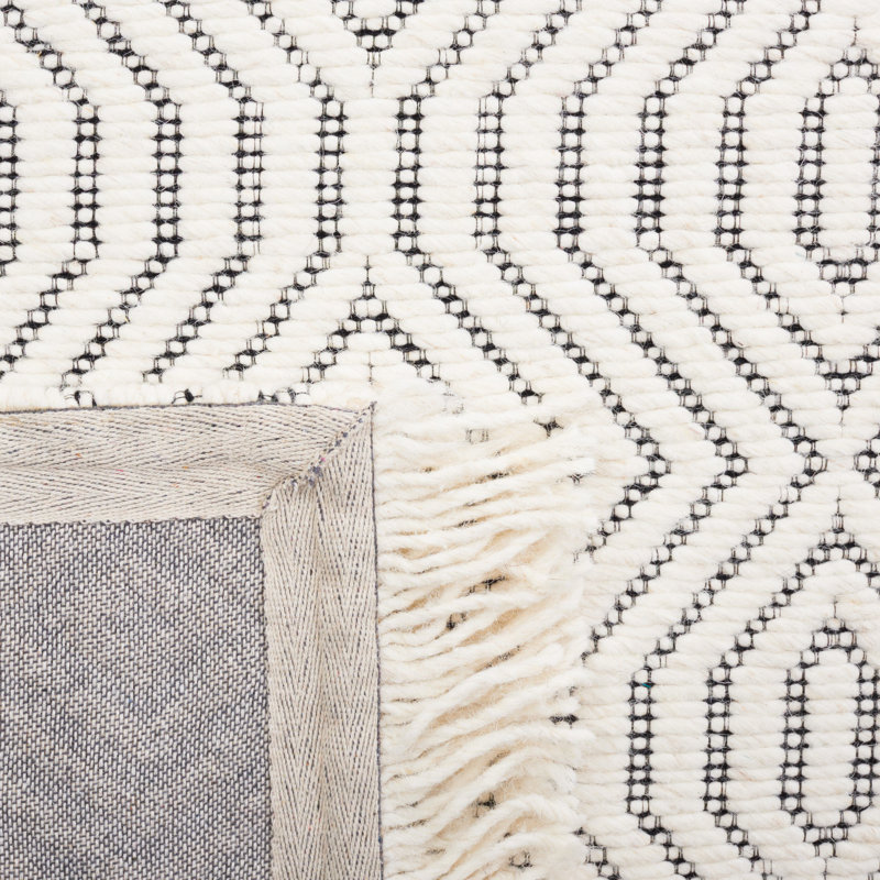 Altis Hand Woven Wool And Cotton Geometric Rug, Rectangle 5' x 8'