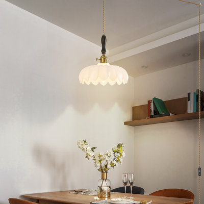 Luminaire suspendu moderne en verre suspendu Lampe rétro en verre à fleur rétro Luminaire suspendu décoratif en laiton doré Convient pour îlot de cuisine Chambre à coucher Salle à manger