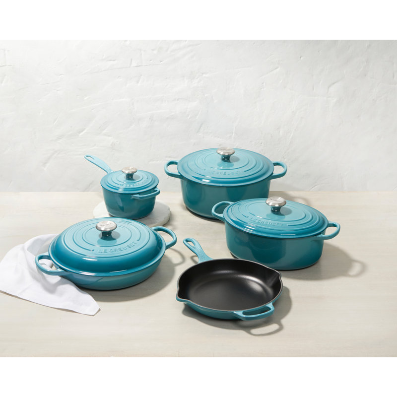 Le Creuset Enameled Cast Iron Oval Dutch Oven with Lid, 2.75 quarts, Oyster