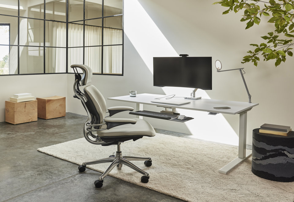 Seating-freedom-workstation-environmental