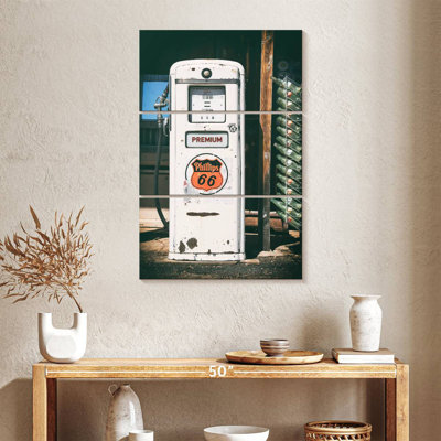 American West Gas Station Premium 66