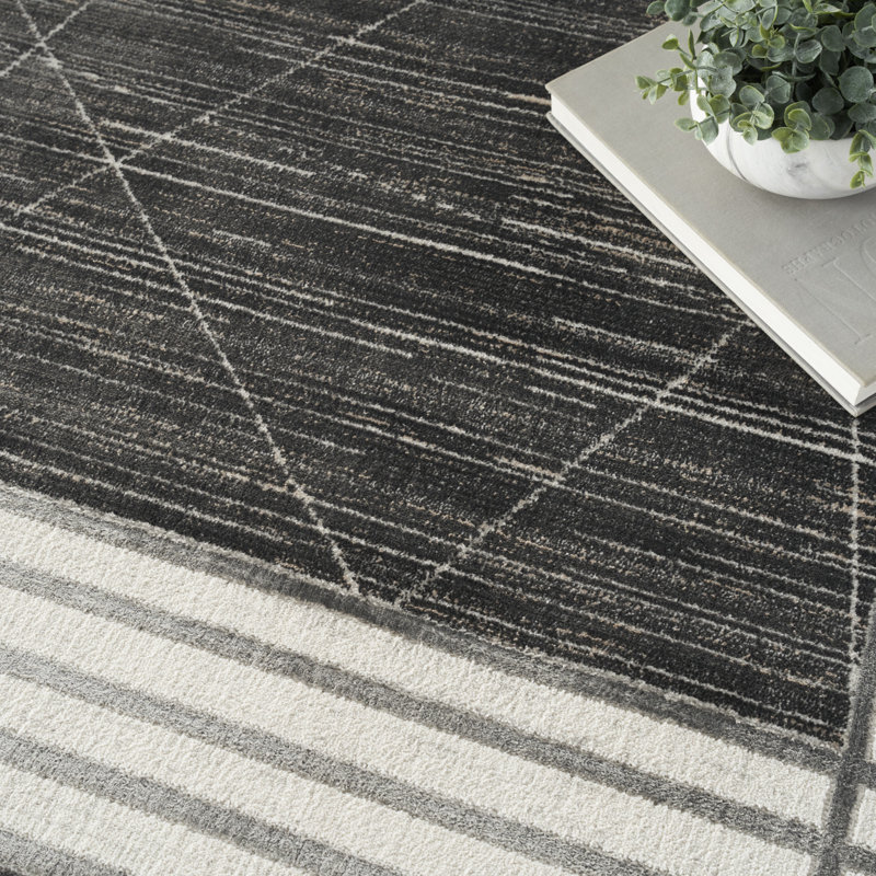 Arriya Oriental Indoor Rug, Rectangle 6' x 9'
