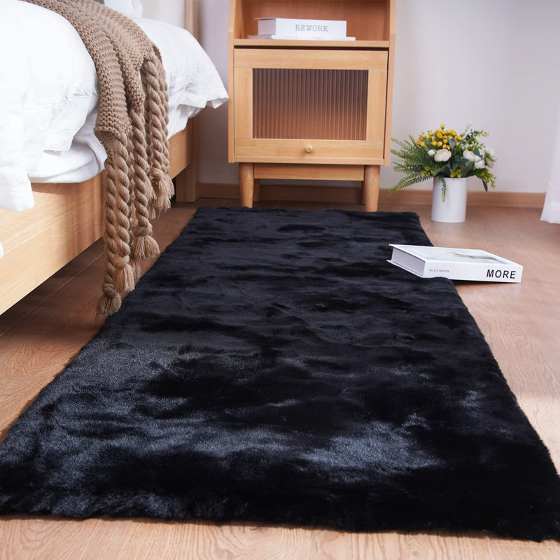 Phalan Washable Indoor Rug, Runner 2' x 6'