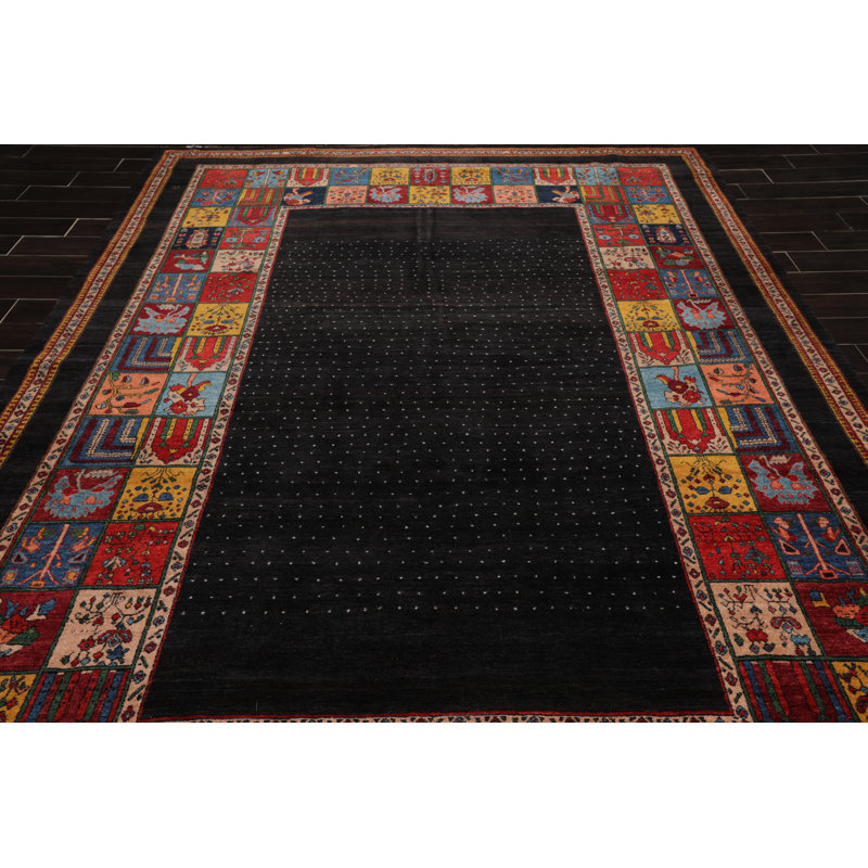 Tapis de zone en laine 8 pi x 11 po à la main one-of-kind noué la gabbeh Temelec