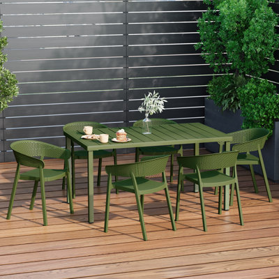 6-Person Outdoor Rectangular Dining Set