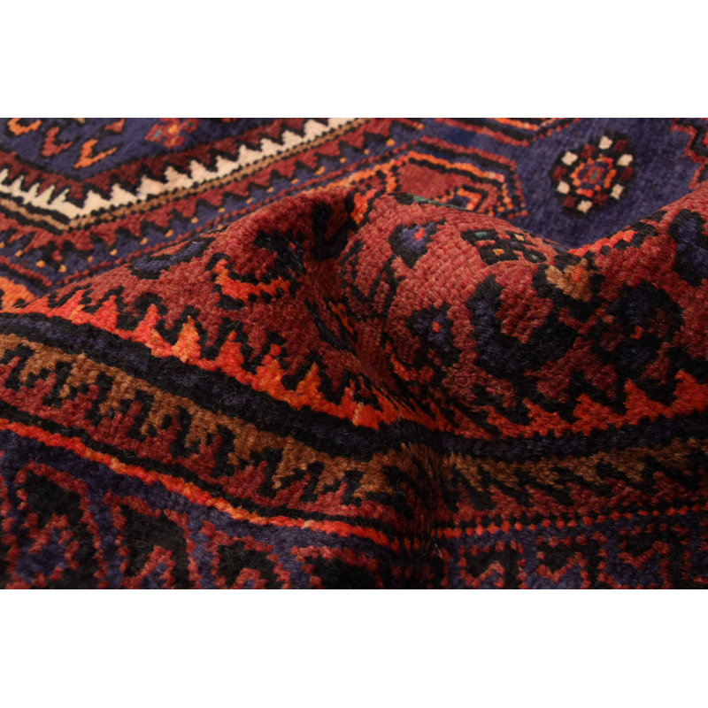 Andelz  Red Rug 3'9" x 6'6"