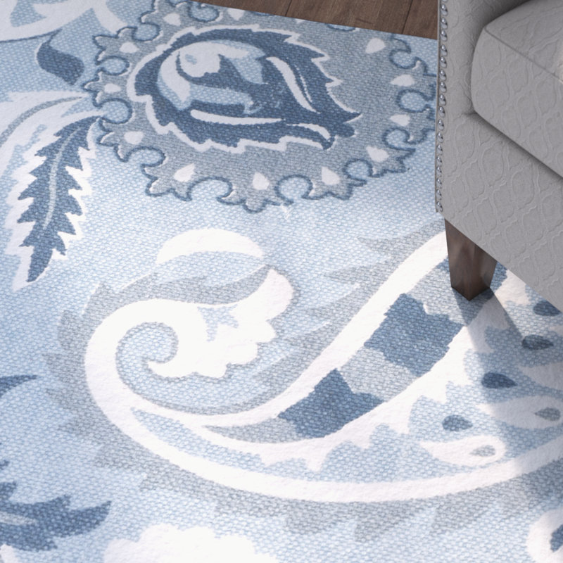 Tapis bleu, 2'3" x 3'9"