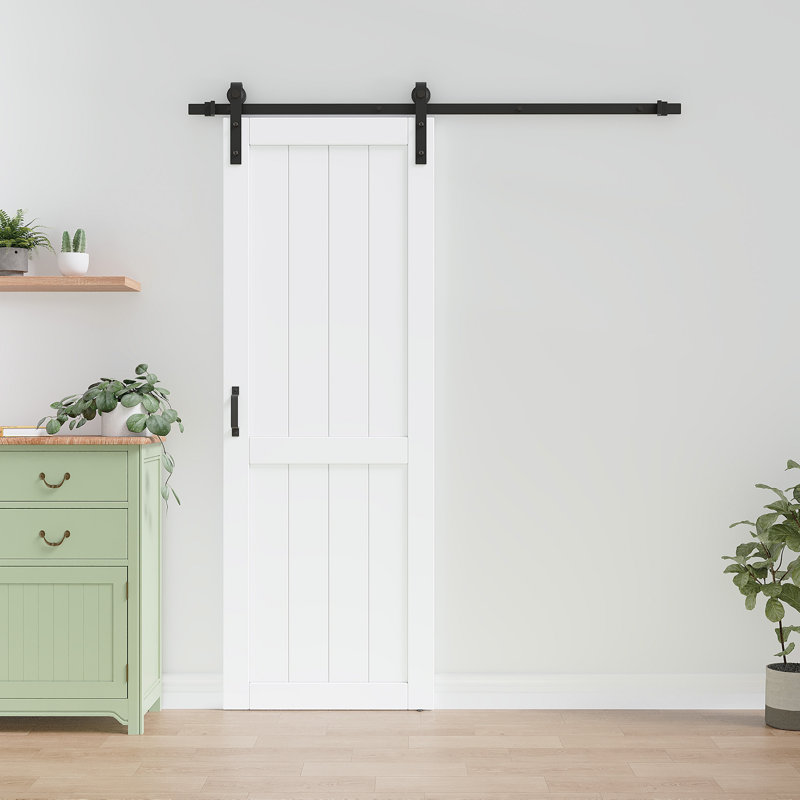 Porte coulissante de style grange de 84 po de hauteur, en bois d'ingénierie massif, apprêtée en blanc et prête à peindre, pour placard ou garde-manger intérieur.